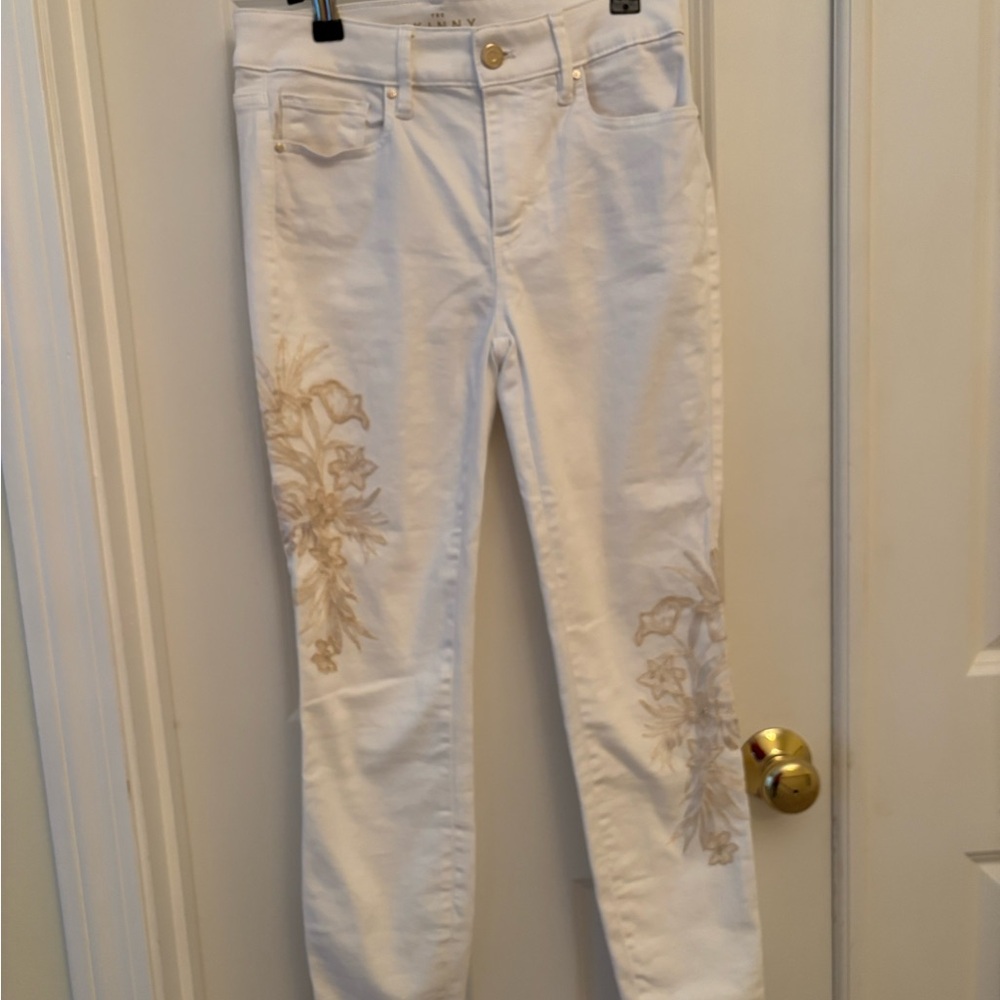 WHBM Women's White Jeans with Floral Embroidery Sz 0